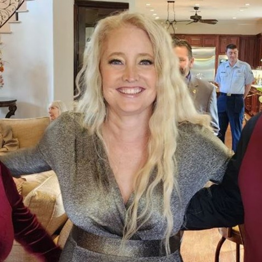 Meet your Posher, April